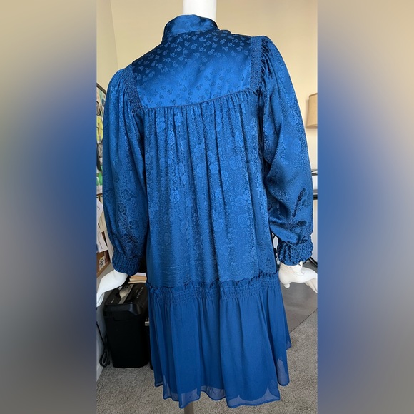 Jovovich-Hawk silk royal blue dress- Beautifully Made! 100% SILK - Picture 9 of 15
